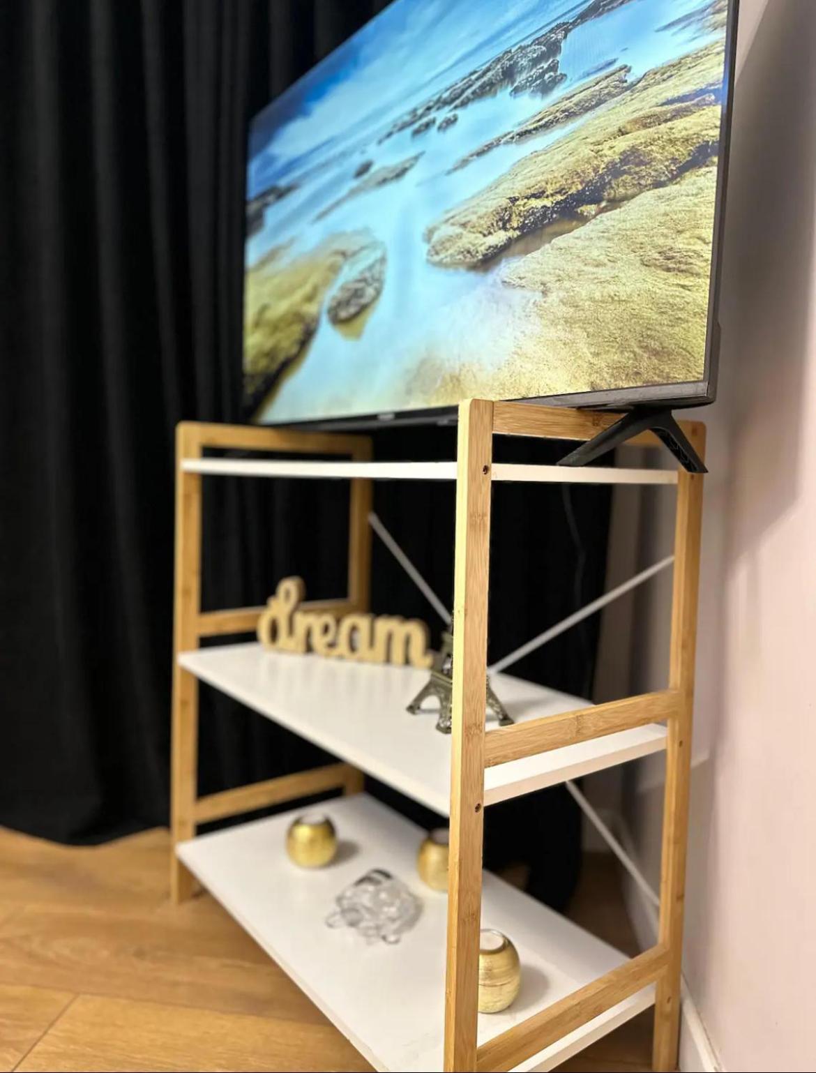 Apartment Bllok: Cozy Stay, 24/7 Self Check-in *